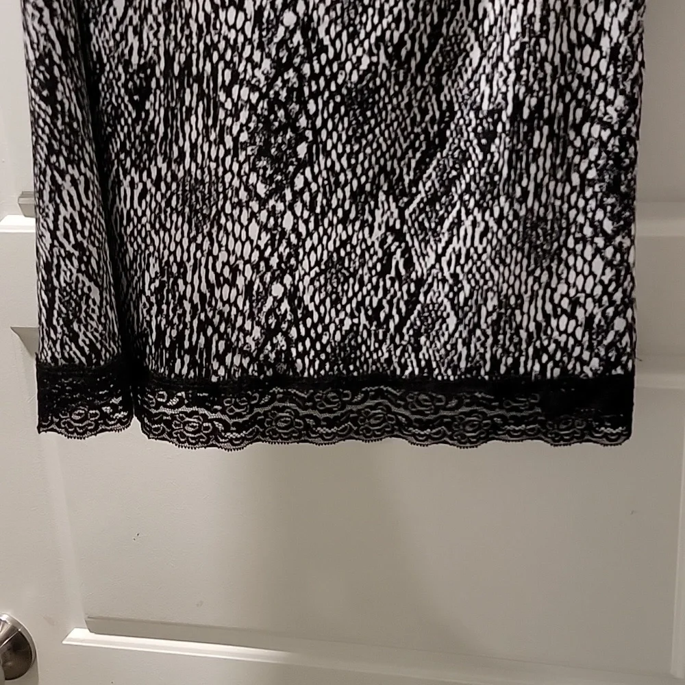 Snakeskin print tank top - Picture 4 of 5